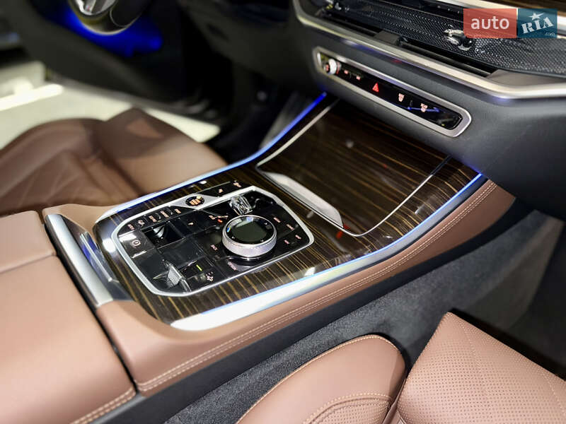 Внедорожник / Кроссовер BMW X5 2023 в Киеве фото 42 Внедорожник / Кроссовер BMW X5 2023 в Киеве