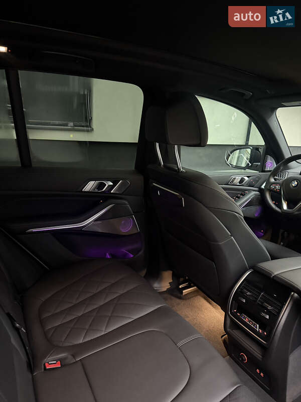 Внедорожник / Кроссовер BMW X5 2024 в Киеве