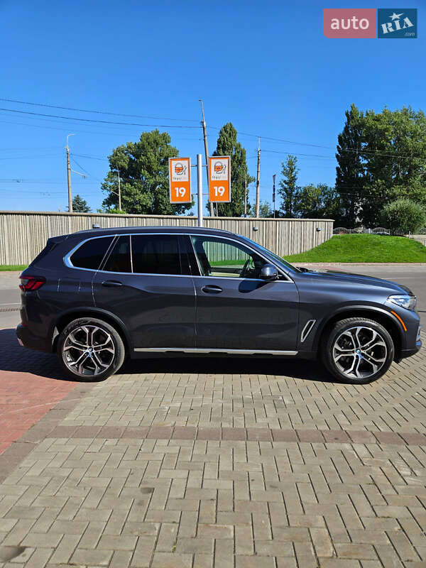 Внедорожник / Кроссовер BMW X5 2020 в Луцке