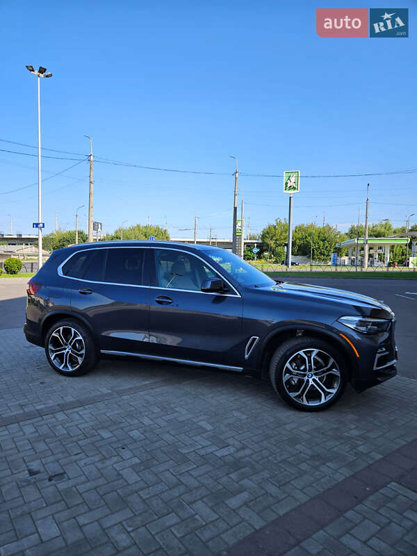 Внедорожник / Кроссовер BMW X5 2020 в Луцке