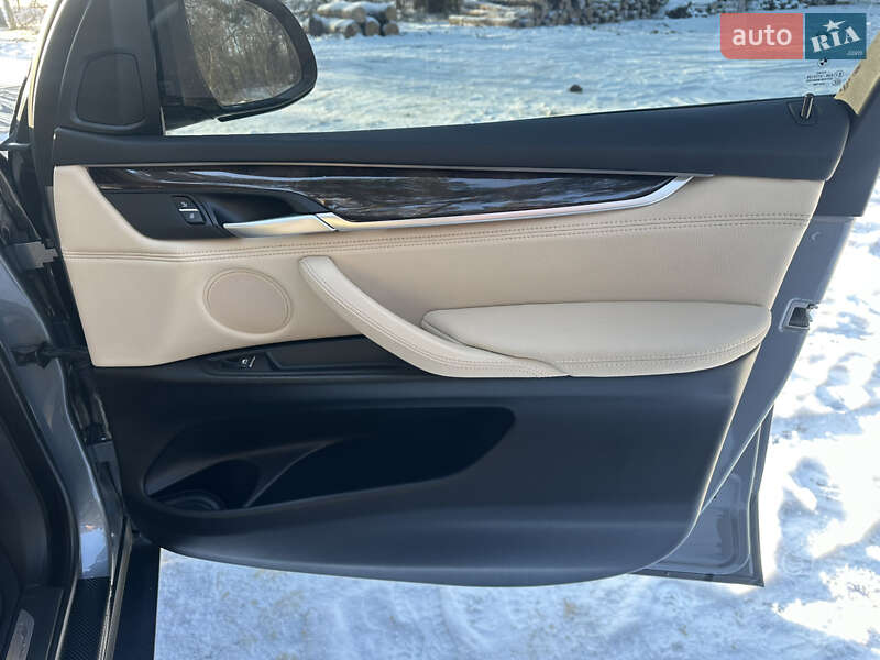 Внедорожник / Кроссовер BMW X5 2016 в Киеве фото 47 Внедорожник / Кроссовер BMW X5 2016 в Киеве