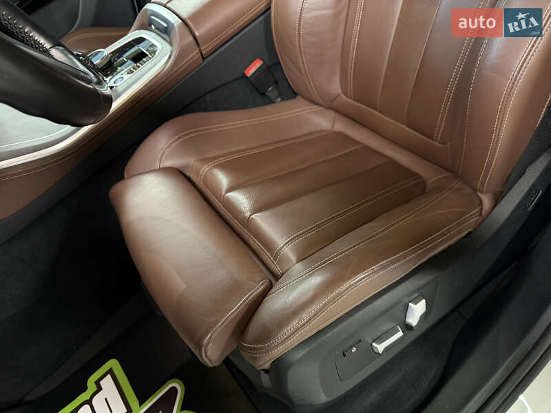 Внедорожник / Кроссовер BMW X5 2021 в Киеве