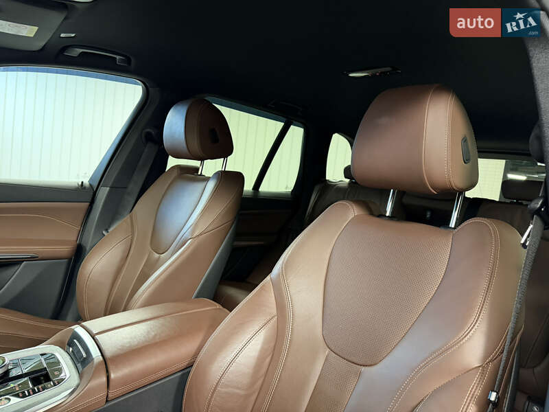 Внедорожник / Кроссовер BMW X5 2021 в Киеве