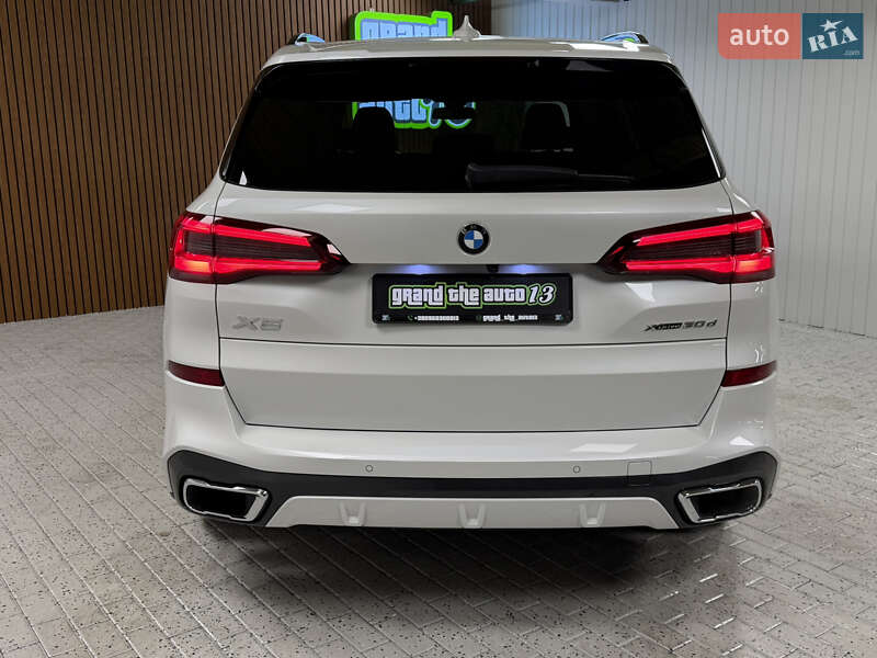 Внедорожник / Кроссовер BMW X5 2021 в Киеве