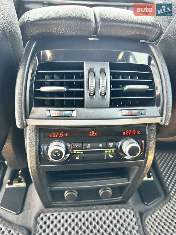 Внедорожник / Кроссовер BMW X5 2016 в Виннице