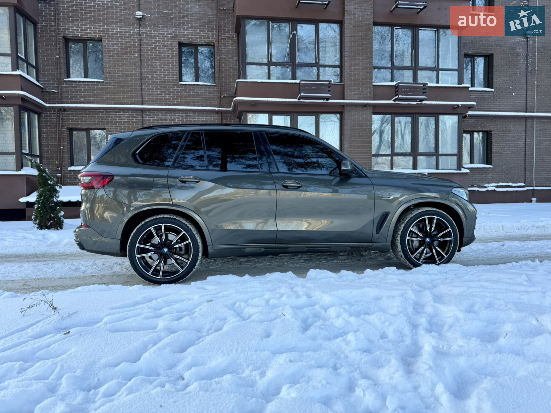 2022 BMW X5 - мініатюра 38