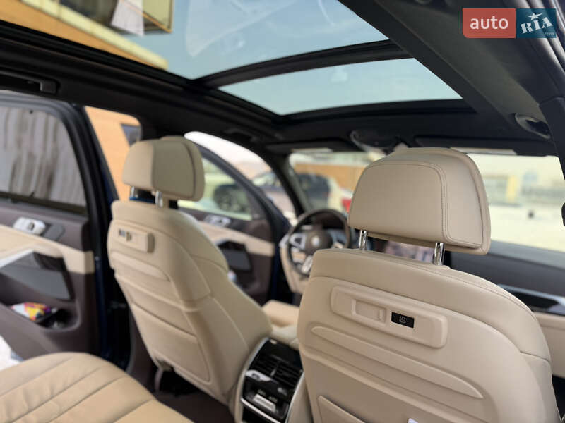 Внедорожник / Кроссовер BMW X5 2019 в Киеве