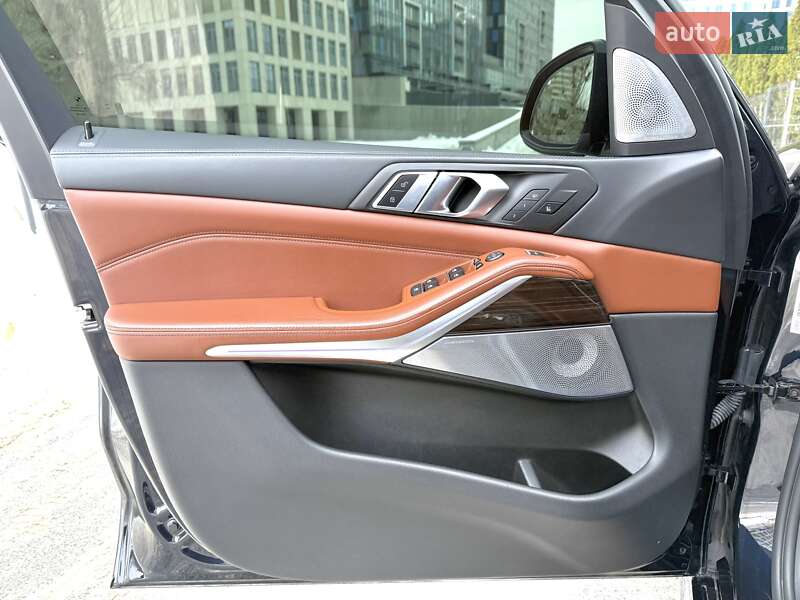 Позашляховик / Кросовер BMW X5 2021 в Дніпрі