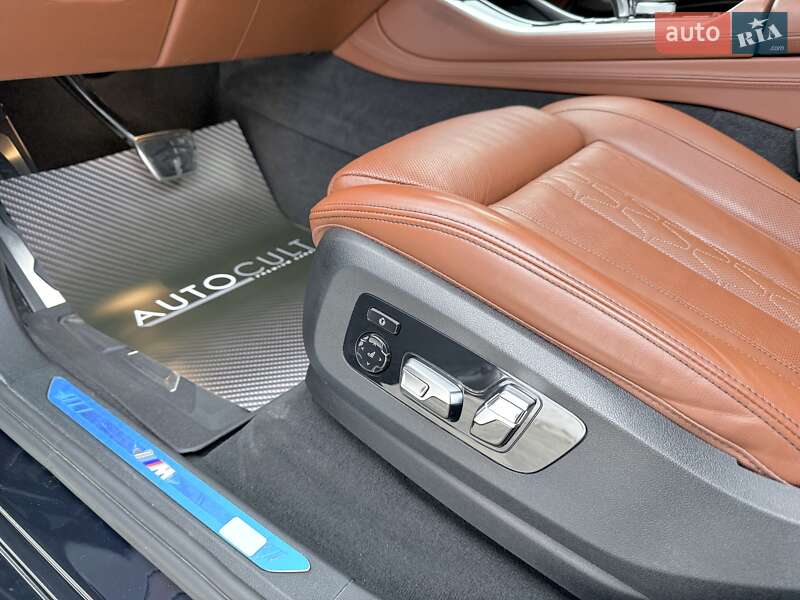 Позашляховик / Кросовер BMW X5 2021 в Дніпрі