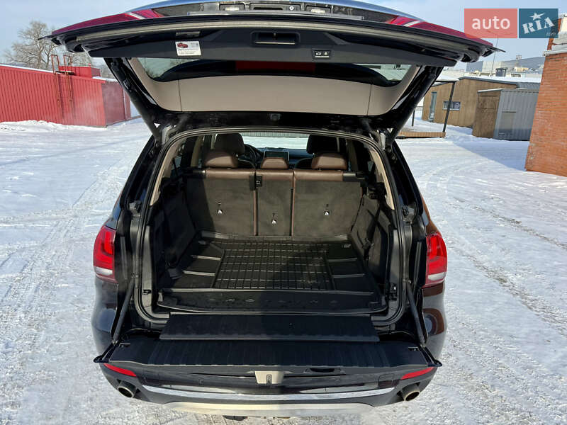 Позашляховик / Кросовер BMW X5 2014 в Києві фото 44 Позашляховик / Кросовер BMW X5 2014 в Києві