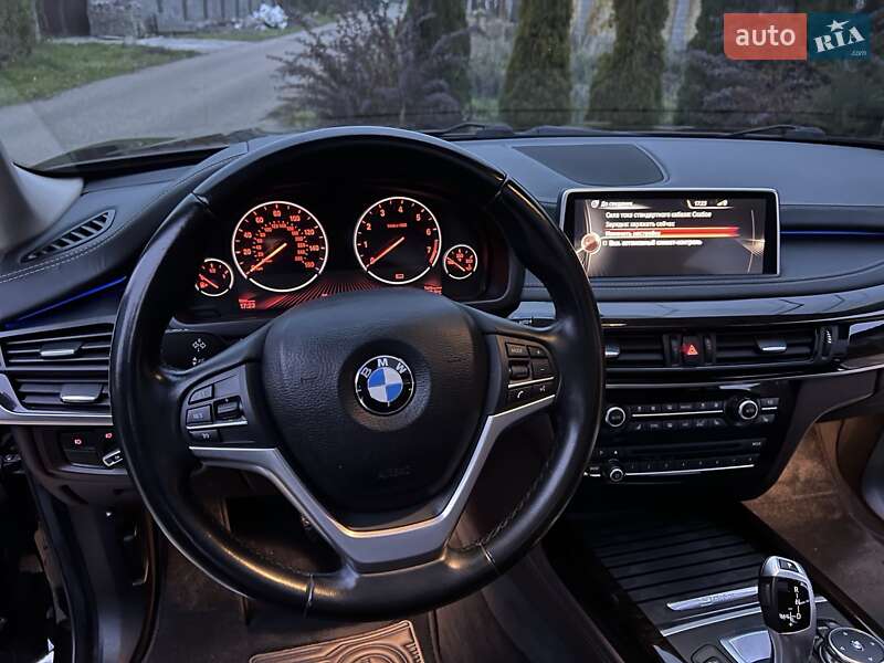 Внедорожник / Кроссовер BMW X5 2015 в Одессе