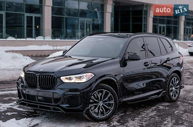 Внедорожник / Кроссовер BMW X5 2022 в Киеве
