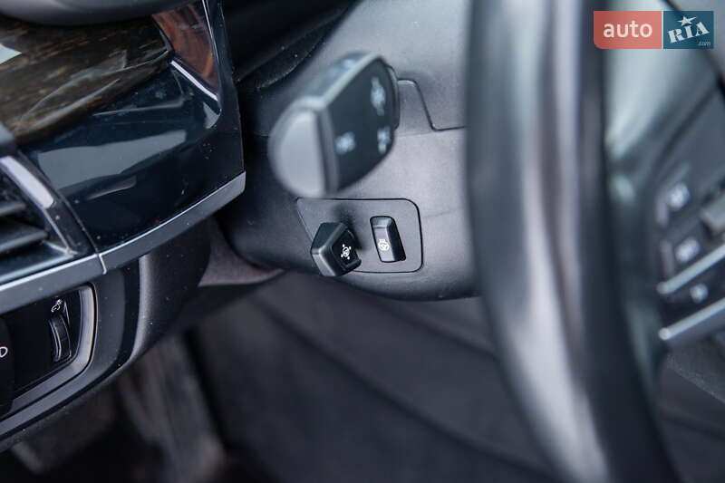 Внедорожник / Кроссовер BMW X5 2018 в Киеве