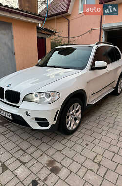 Позашляховик / Кросовер BMW X5 2013 в Городенці