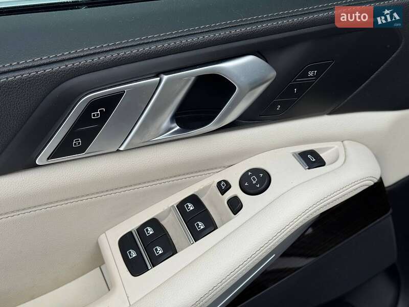 Внедорожник / Кроссовер BMW X5 2019 в Каменец-Подольском