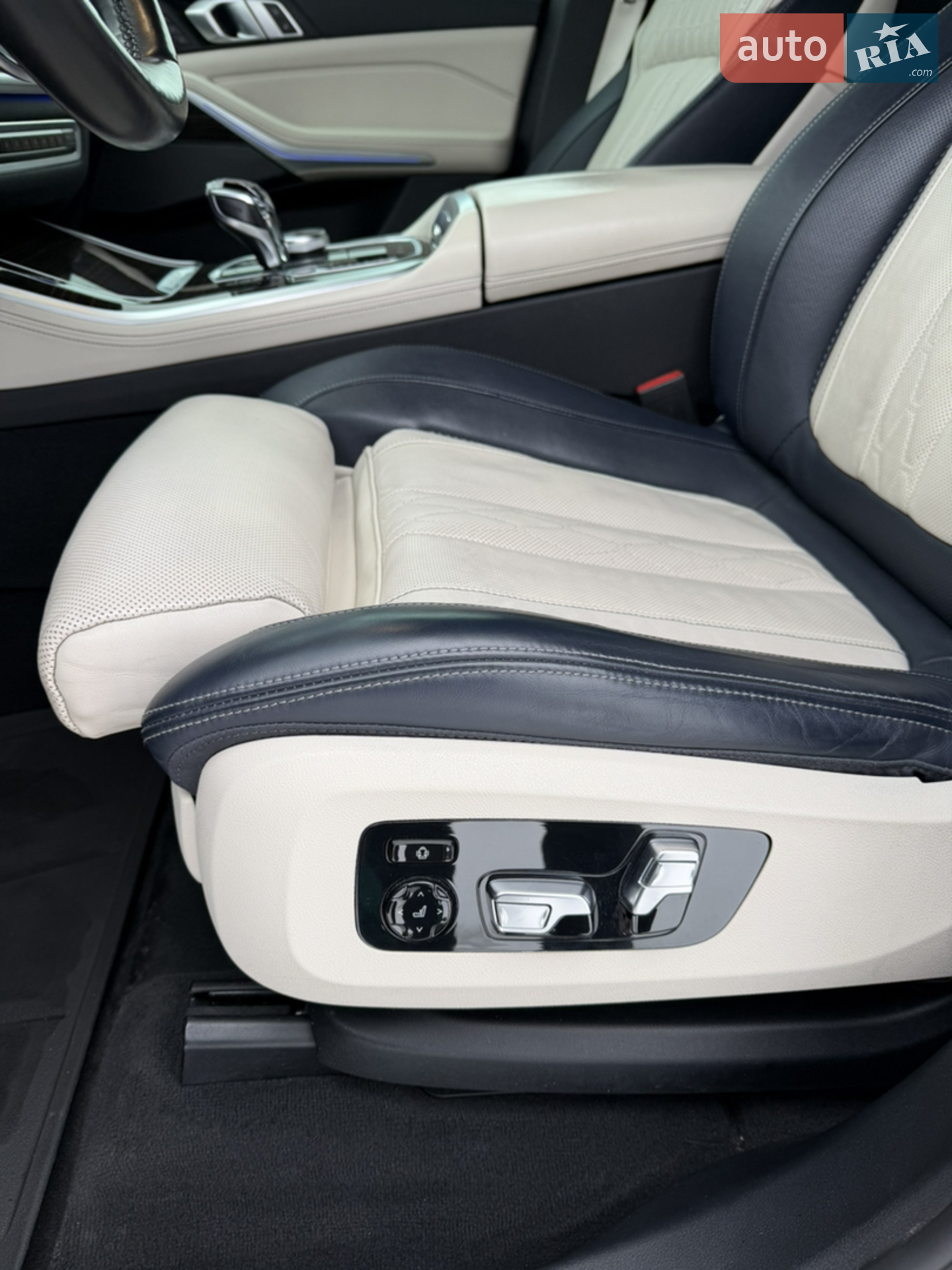 BMW X5 2021 VIN 5UXJU4C01M9G93997 фото оголошення 31 з 39