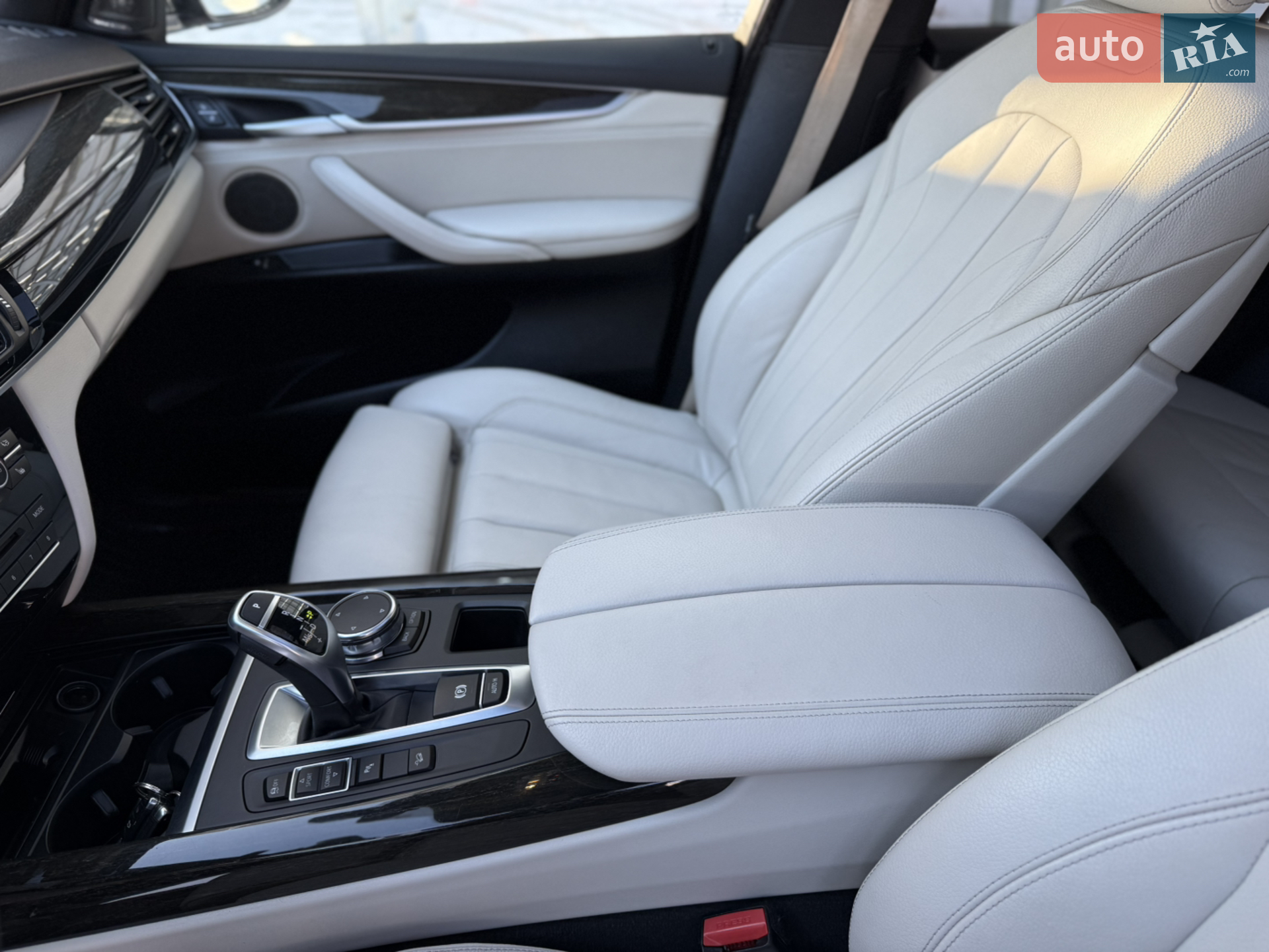 2015 BMW X5 - мініатюра 114