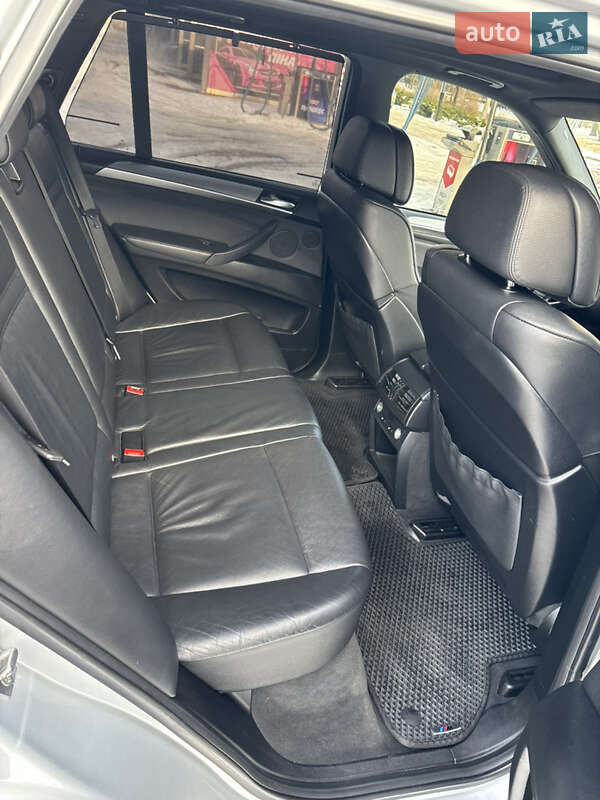 Внедорожник / Кроссовер BMW X5 2012 в Днепре