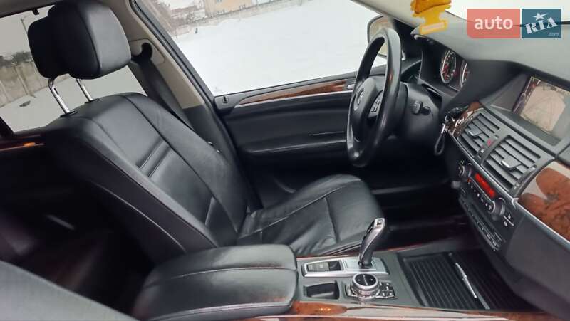Позашляховик / Кросовер BMW X5 2011 в Сарнах фото 70 Позашляховик / Кросовер BMW X5 2011 в Сарнах
