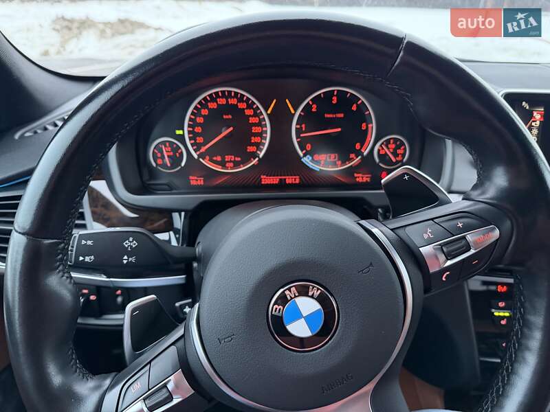 Позашляховик / Кросовер BMW X5 2014 в Луцьку