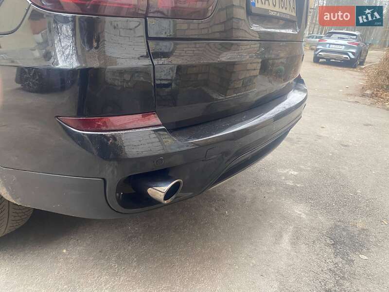 Внедорожник / Кроссовер BMW X5 2011 в Киеве