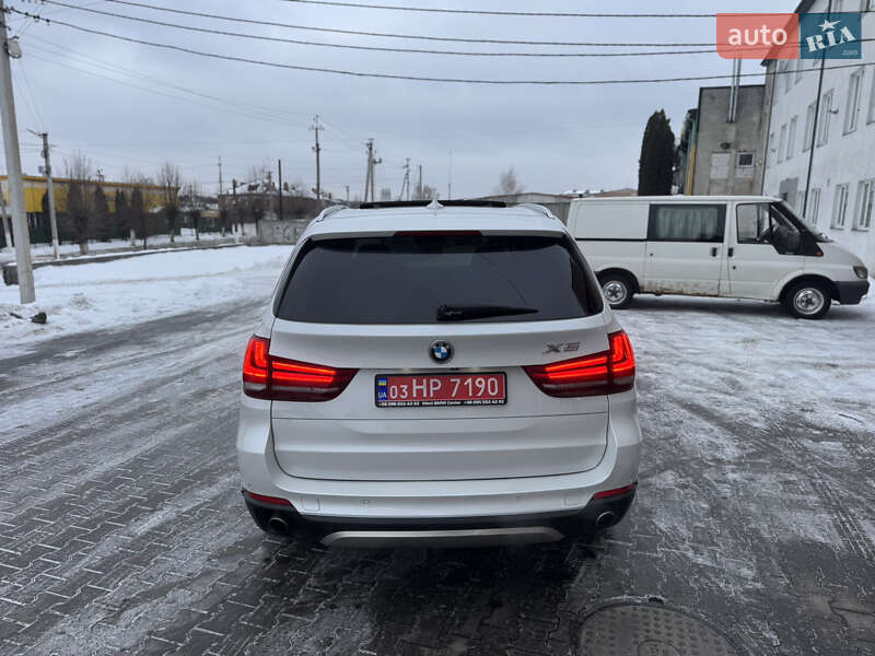 Позашляховик / Кросовер BMW X5 2015 в Луцьку