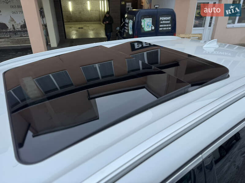 Позашляховик / Кросовер BMW X5 2015 в Луцьку