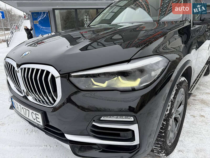 Внедорожник / Кроссовер BMW X5 2019 в Киеве