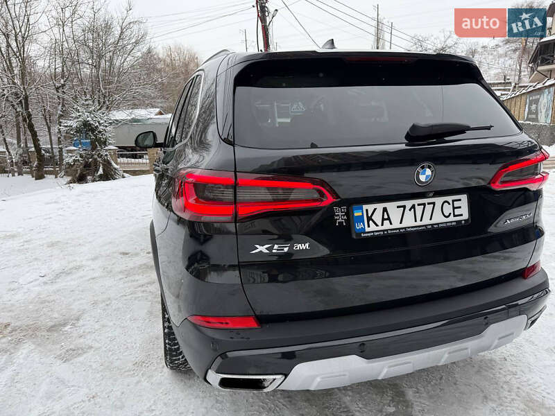 Внедорожник / Кроссовер BMW X5 2019 в Киеве