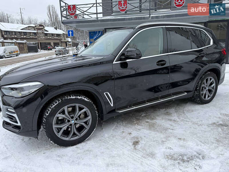 Внедорожник / Кроссовер BMW X5 2019 в Киеве