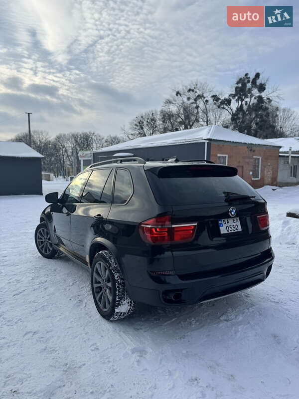 Внедорожник / Кроссовер BMW X5 2012 в Голованевске фото 3 Внедорожник / Кроссовер BMW X5 2012 в Голованевске