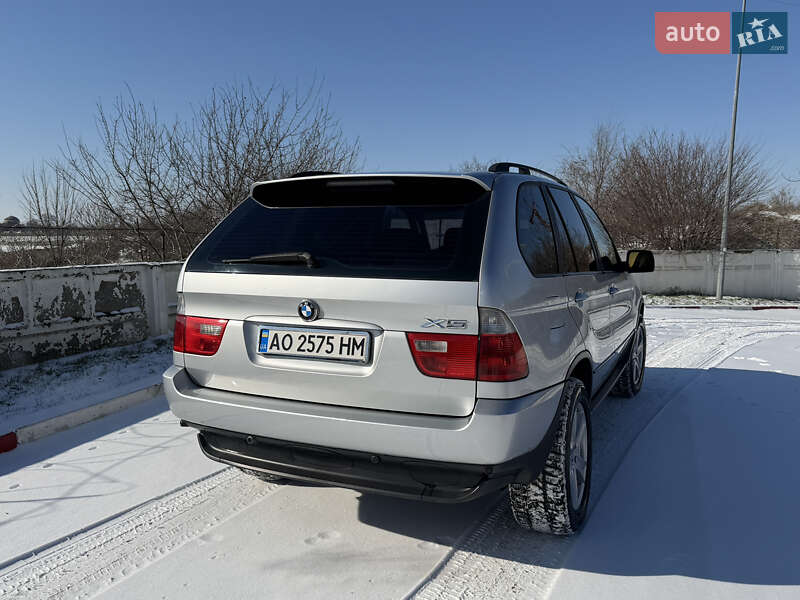 Внедорожник / Кроссовер BMW X5 2004 в Одессе