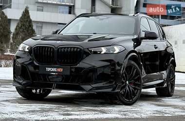 Внедорожник / Кроссовер BMW X5 2024 в Киеве