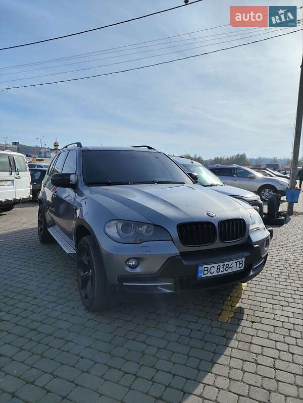Внедорожник / Кроссовер BMW X5 2008 в Черновцах