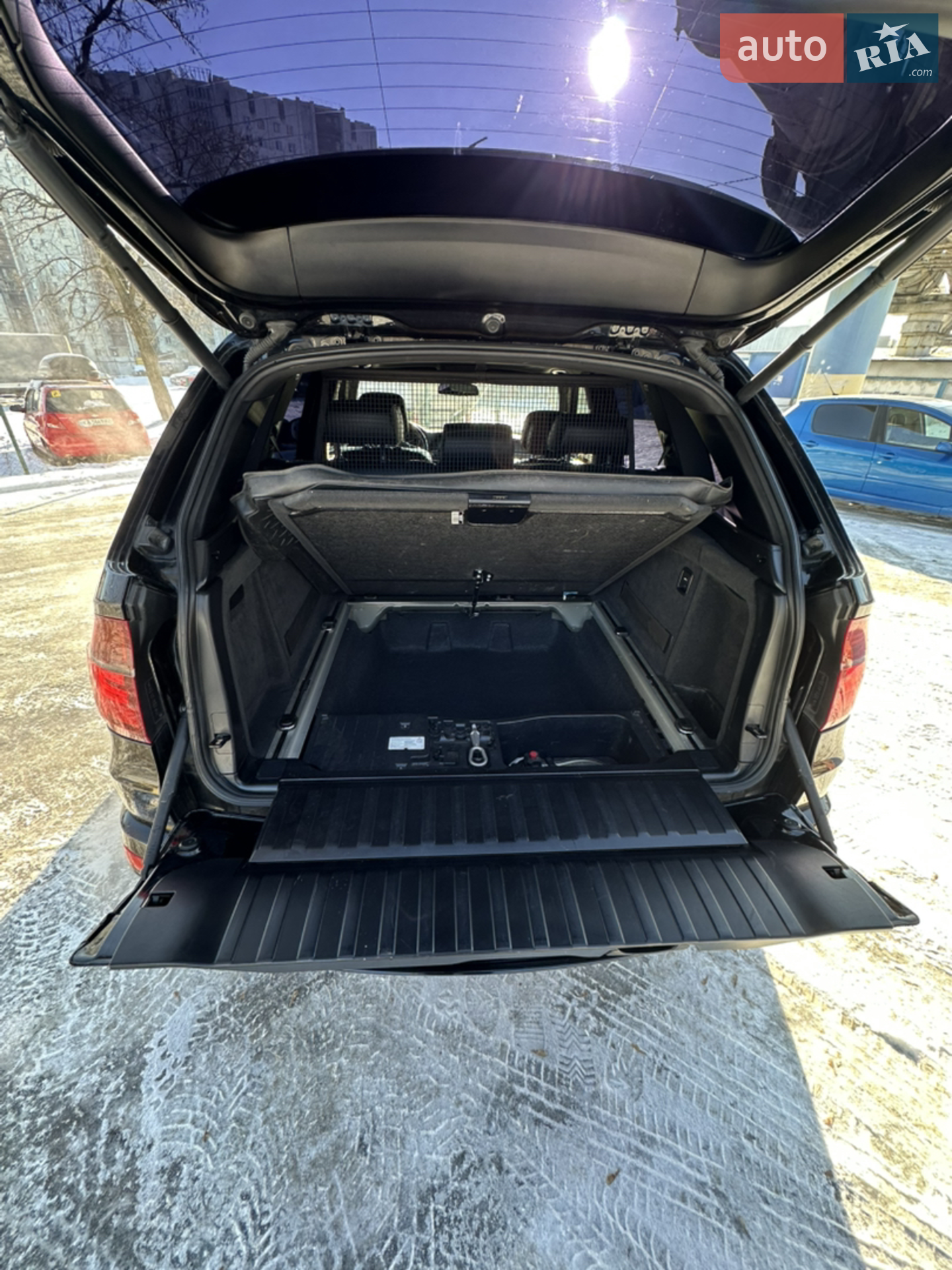 2011 BMW X5 - мініатюра 20