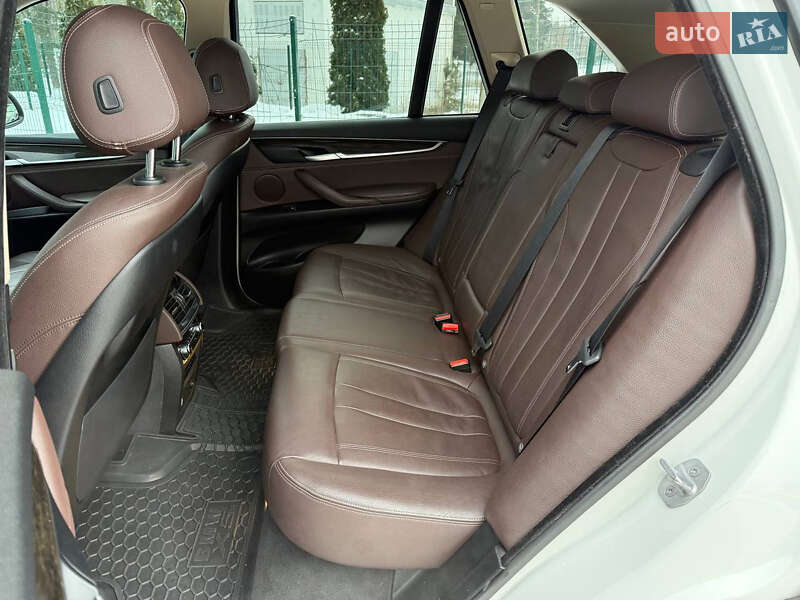 Позашляховик / Кросовер BMW X5 2015 в Києві фото 33 Позашляховик / Кросовер BMW X5 2015 в Києві