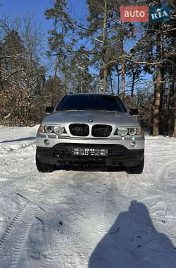 Внедорожник / Кроссовер BMW X5 2001 в Киеве
