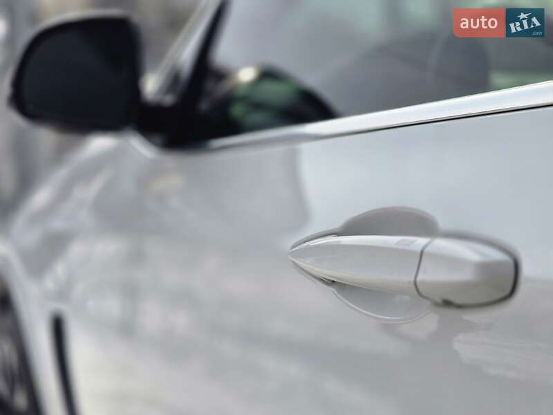 Внедорожник / Кроссовер BMW X5 2017 в Киеве