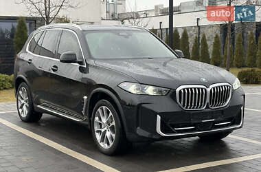 Внедорожник / Кроссовер BMW X5 2024 в Ужгороде