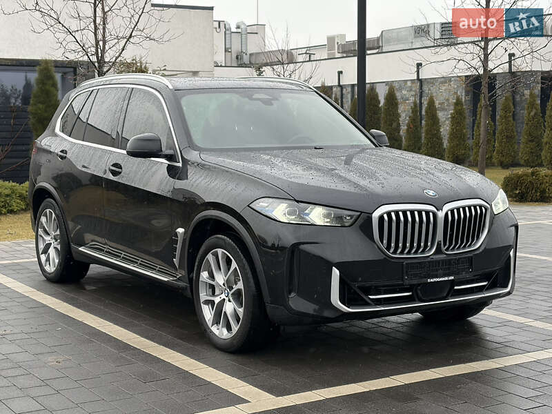 Внедорожник / Кроссовер BMW X5 2024 в Ужгороде