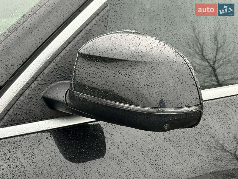 Внедорожник / Кроссовер BMW X5 2024 в Ужгороде