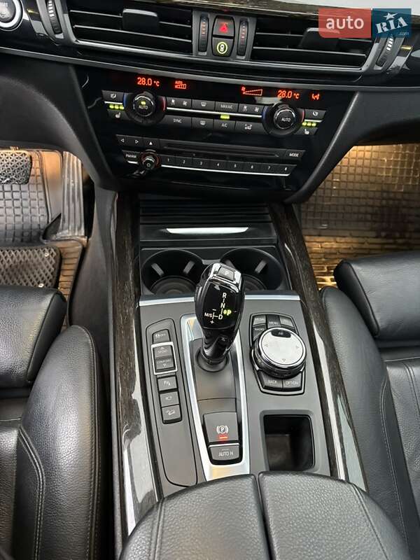 Внедорожник / Кроссовер BMW X5 2014 в Киеве