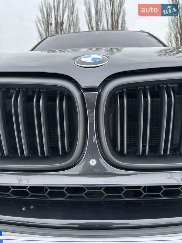 Внедорожник / Кроссовер BMW X5 2014 в Киеве