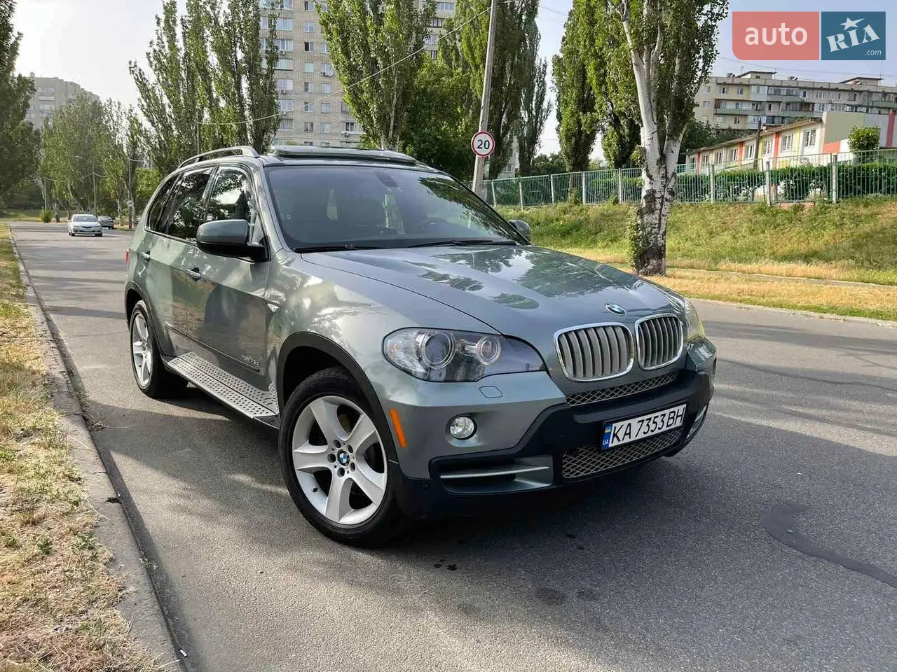 2010 BMW X5 - мініатюра 13
