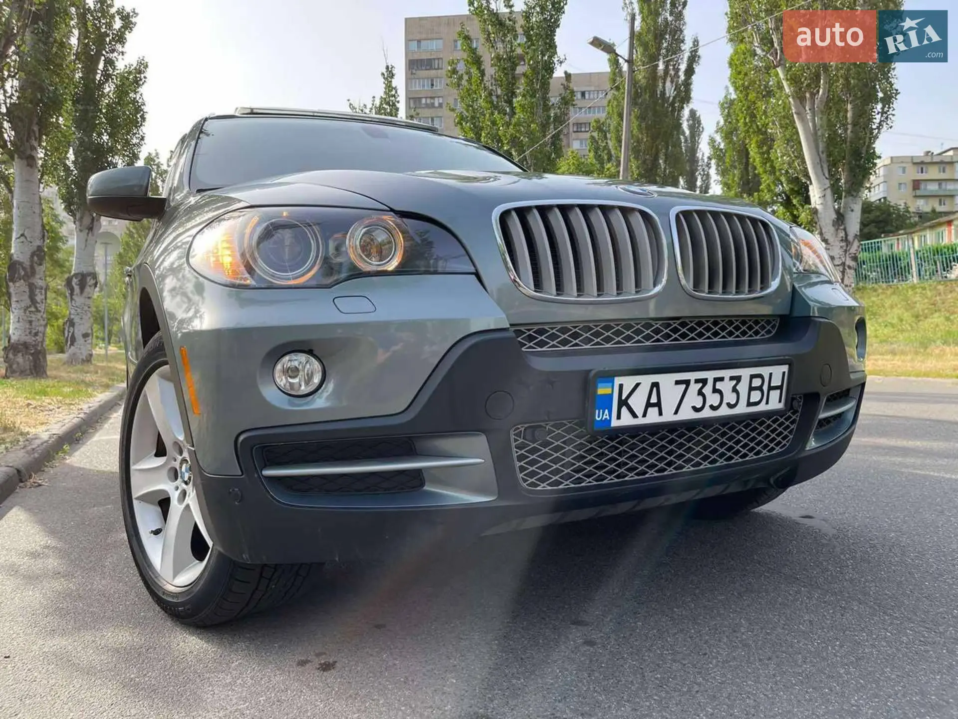 2010 BMW X5 - мініатюра 3