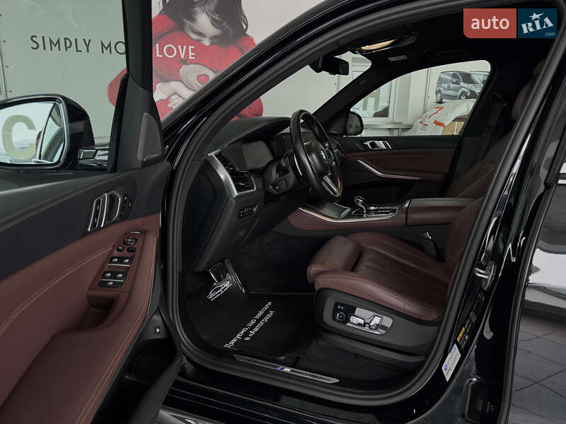 Позашляховик / Кросовер BMW X5 2020 в Рівному