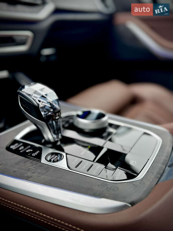 Внедорожник / Кроссовер BMW X5 2022 в Киеве