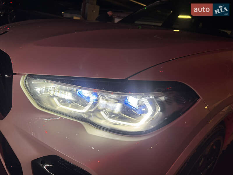 Внедорожник / Кроссовер BMW X5 2022 в Киеве