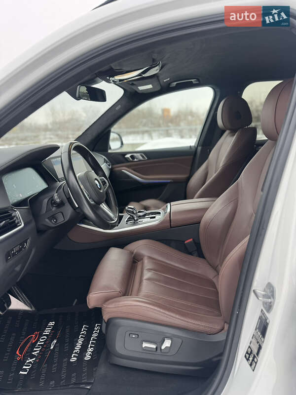 Внедорожник / Кроссовер BMW X5 2022 в Киеве