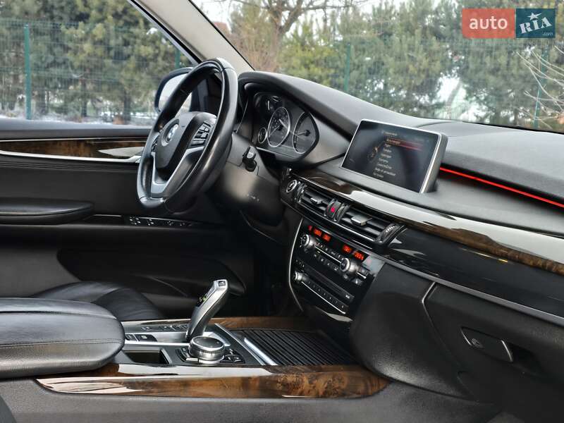 Внедорожник / Кроссовер BMW X5 2015 в Хмельницком